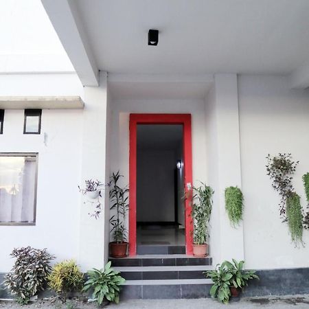Reddoorz @ Pasangkayu Mamuju Utara Ξενοδοχείο Εξωτερικό φωτογραφία