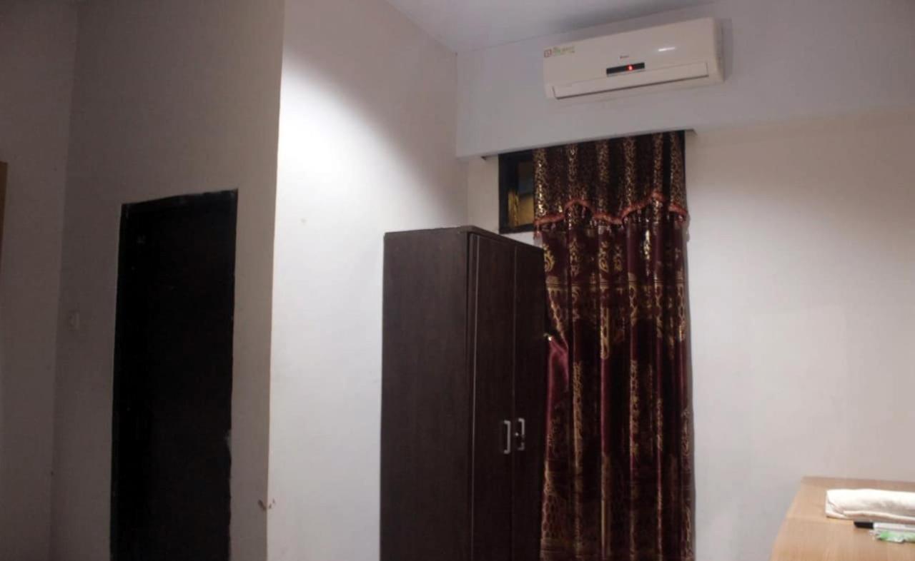 Reddoorz @ Pasangkayu Mamuju Utara Ξενοδοχείο Εξωτερικό φωτογραφία