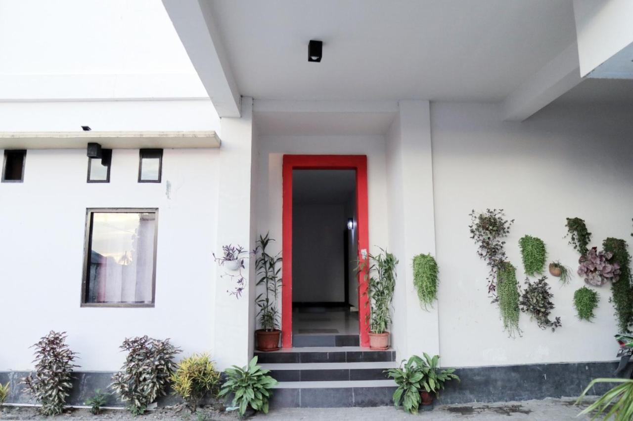 Reddoorz @ Pasangkayu Mamuju Utara Ξενοδοχείο Εξωτερικό φωτογραφία